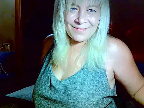 AgoniA7 online show from July 2026 06:38:02 PM