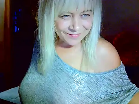 AgoniA7 online show from October 2025 03:14:01 PM