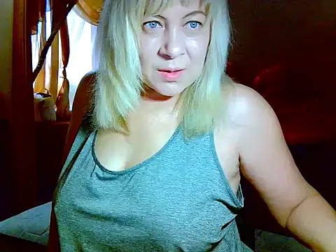 AgoniA7 online show from April 2026 08:32:02 AM