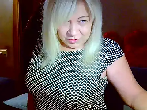 Snapshot of AgoniA7 chatting on November 2025 03:40:02 AM AgoniA7 online show from November 2025 03:40:02 AM