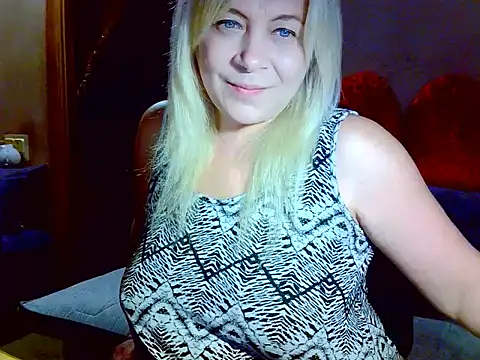 AgoniA7 online show from February 2026 05:01:02 PM