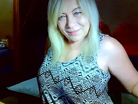 AgoniA7 online show from February 2026 12:43:01 AM