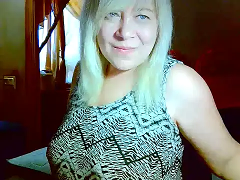 AgoniA7 online show from May 2026 06:23:03 AM