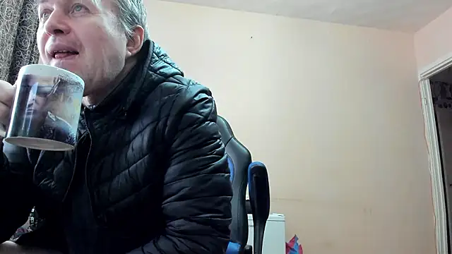 SanFrantsisko online show from February 2026 10:01:01 AM