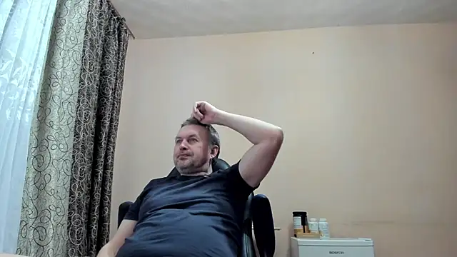 SanFrantsisko online show from February 2026 09:43:02 PM