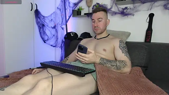 Lucky Ly online show from October 2025 06:34:01 AM