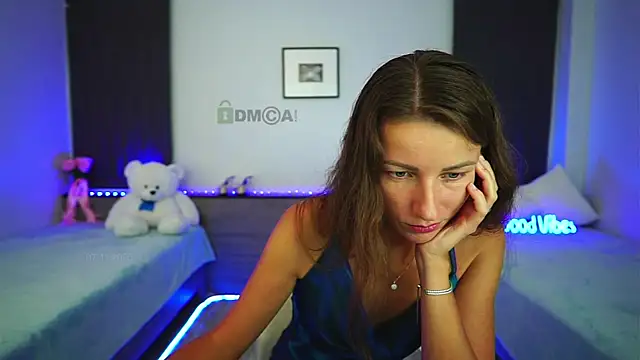  Anna Shine  online show from November 2025 09:24:02 AM