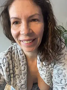 ChristinaGlory online show from February 2026 07:37:02 AM