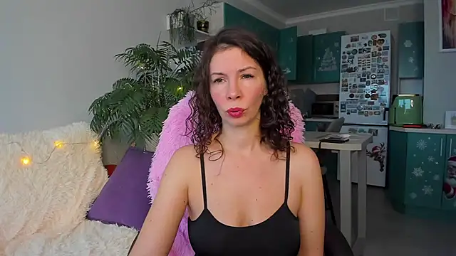 ChristinaGlory online show from January 2026 08:21:01 AM