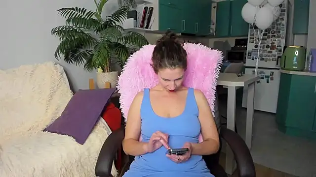 ChristinaGlory online show from March 2026 05:40:01 PM