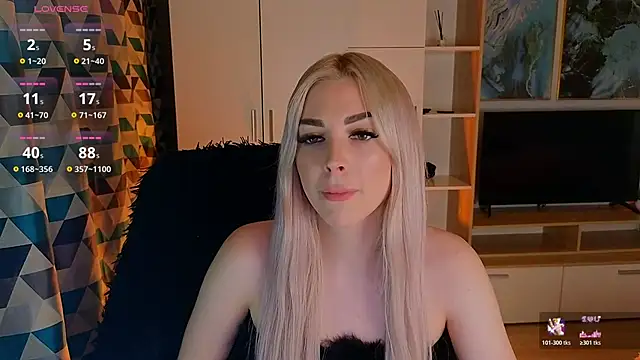 MilanaOmg online show from April 2026 06:03:02 PM