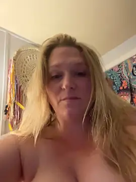 AlisonWonderland online show from June 2026 12:55:01 AM