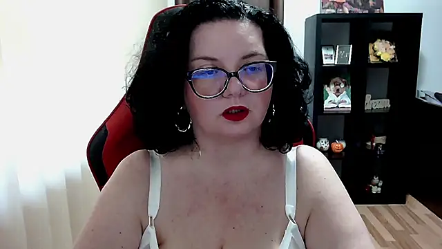 MissTroublle online show from March 2026 11:16:02 AM