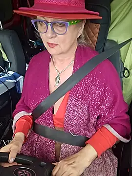 MucMilf59 online show from March 2026 05:11:02 PM