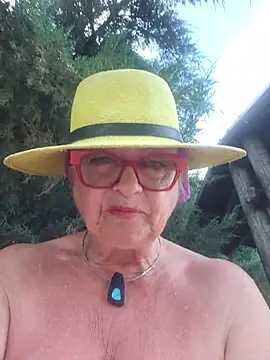 MucMilf59 online show from June 2026 07:24:01 PM