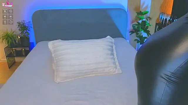 Kira from UA online show from April 2026 01:30:02 AM