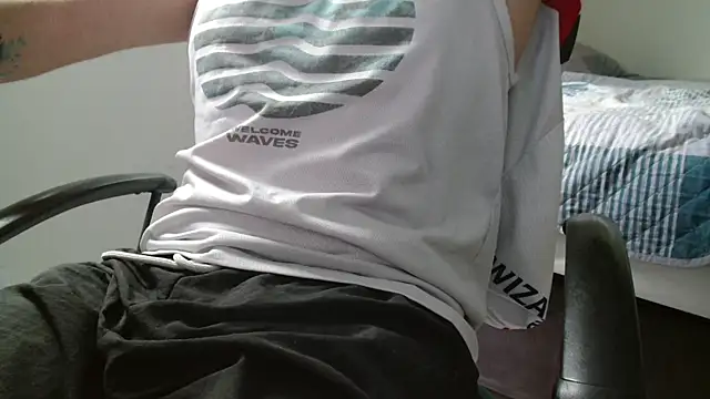 pudding24 online show from December 2025 07:29:01 PM