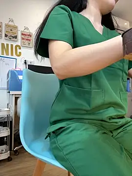 Snapshot of Meilian2021 chatting on November 2025 05:11:02 AM Meilian2021 online show from November 2025 05:11:02 AM