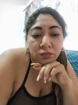 kendra fire online show from May 2026 04:46:02 PM
