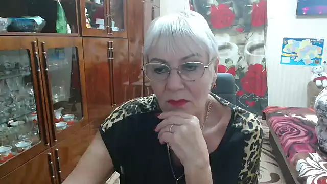 JenaCheim online show from October 2025 07:25:02 PM