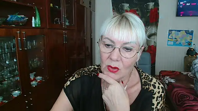 JenaCheim online show from November 2025 08:18:01 AM