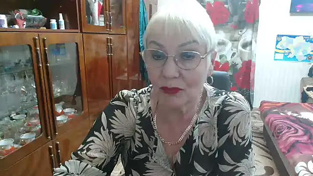 JenaCheim online show from April 2026 08:17:01 PM