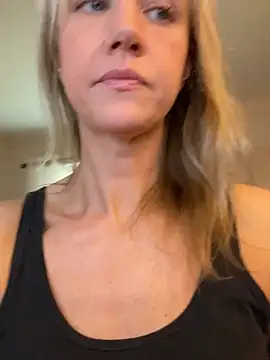 Kay Cakes online show from July 2026 04:41:01 PM
