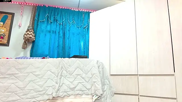 khloeHermaprodit3 online show from March 2026 08:23:02 PM