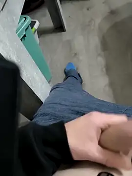 Snapshot of Steveschaw chatting on September 2025 04:07:02 AM Steveschaw online show from September 2025 04:07:02 AM