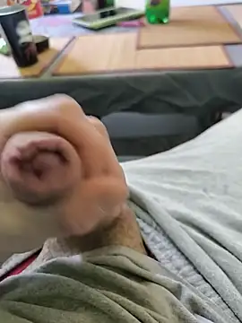 Snapshot of Steveschaw chatting on October 2025 12:07:01 PM Steveschaw online show from October 2025 12:07:01 PM