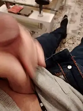 Gazda12 online show from December 2025 04:07:01 AM