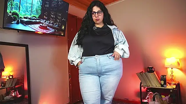 coraline latin online show from February 2026 01:02:01 AM