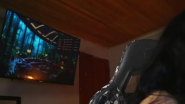 coraline latin online show from March 2026 01:11:01 PM