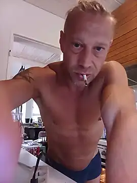 AthleticWomenizer2 online show from June 2026 05:40:02 AM