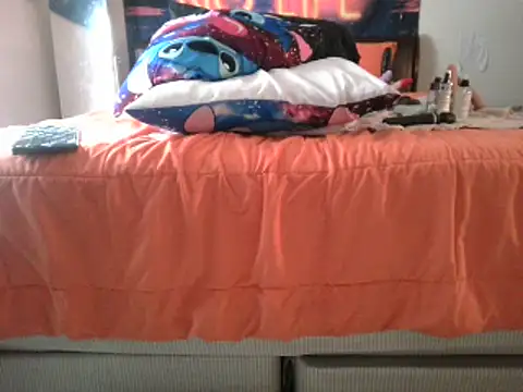 Snapshot of EnticingAaliyah chatting on February 2025 07:44:02 PM EnticingAaliyah online show from February 2025 07:44:02 PM