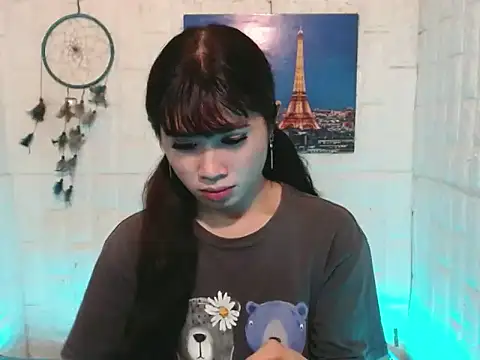 urasian shirley21 online show from April 2026 09:05:01 PM