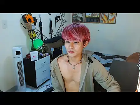 Snapshot of WildestTwink chatting on October 2025 05:35:01 PM WildestTwink online show from October 2025 05:35:01 PM