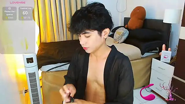 WildestTwink online show from March 2026 03:51:01 PM