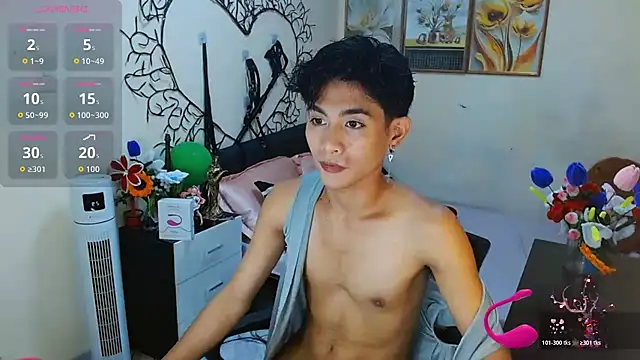 WildestTwink online show from November 2025 07:06:01 PM