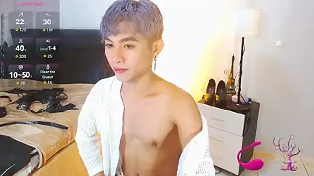 WildestTwink online show from April 2026 06:23:01 PM