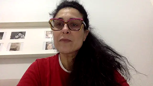 Snapshot of crudeliafrancy chatting on February 2026 03:45:01 PM crudeliafrancy online show from February 2026 03:45:01 PM