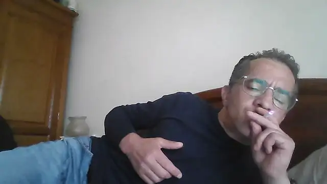 CarlosRocha73 online show from May 2026 11:04:01 AM