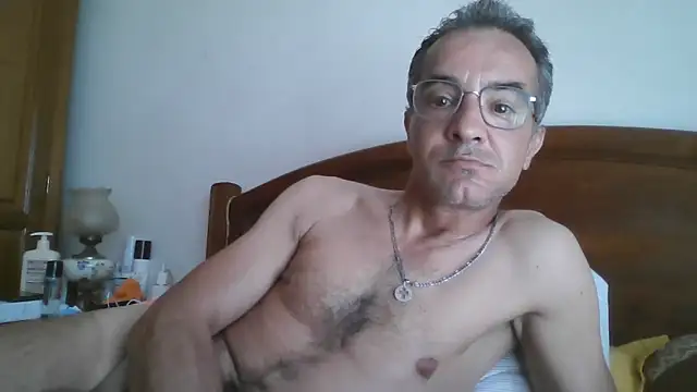 Snapshot of CarlosRocha73 chatting on June 2026 04:07:02 PM CarlosRocha73 online show from June 2026 04:07:02 PM