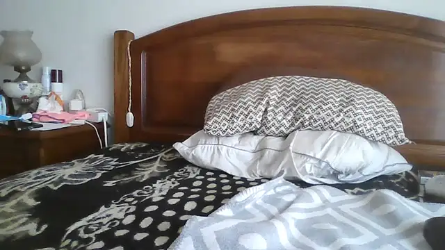 Snapshot of CarlosRocha73 chatting on June 2026 10:48:01 AM CarlosRocha73 online show from June 2026 10:48:01 AM