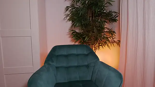 StracciaStella- online show from February 2026 05:45:02 PM