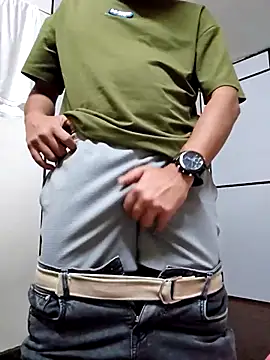 shakir12340 online show from December 2025 01:02:02 PM