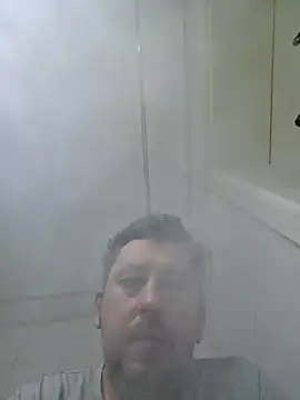 ktmtom247 online show from November 2025 04:12:02 AM