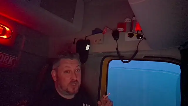 ktmtom247 online show from April 2026 05:41:02 PM