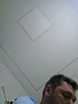 ktmtom247 online show from March 2026 08:47:01 AM