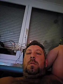 ktmtom247 online show from March 2026 04:19:01 AM